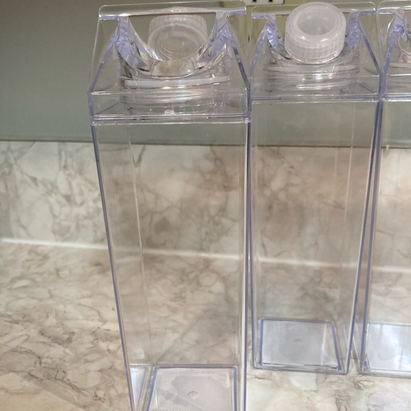 Milk Carton - Picture 11 of 11